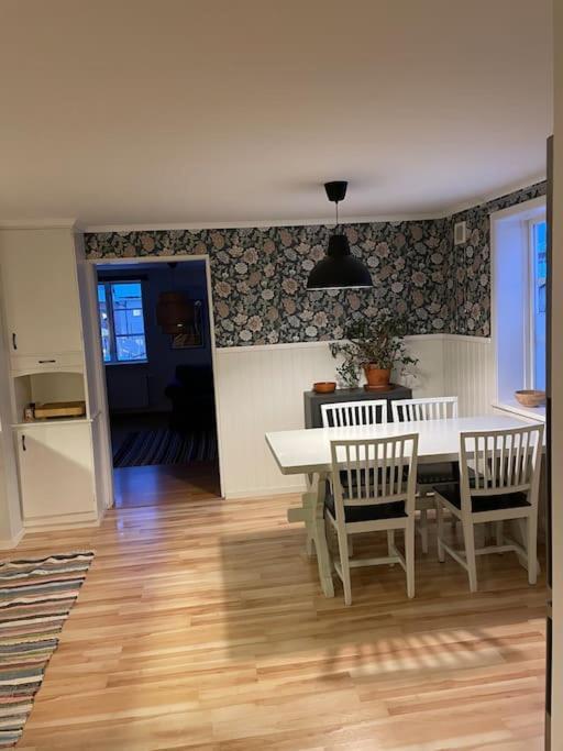 Egen Laegenhet Pa Soedermalm Naera Centrum Sundsvall Bagian luar foto